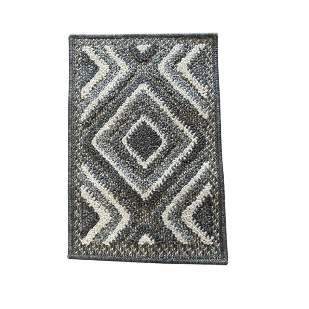 SANDRO JUTE DOORMAT  GEOMETRIC WHITE GRAY  100% POLYESTER