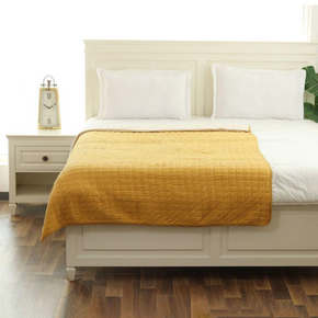 Square Check Single Bed Lightweight Quilt Blanket