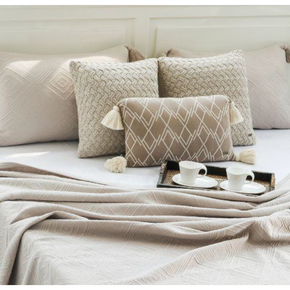 Aysel King Size Bed Cover & 2 Pillow Covers (Set Of 3)