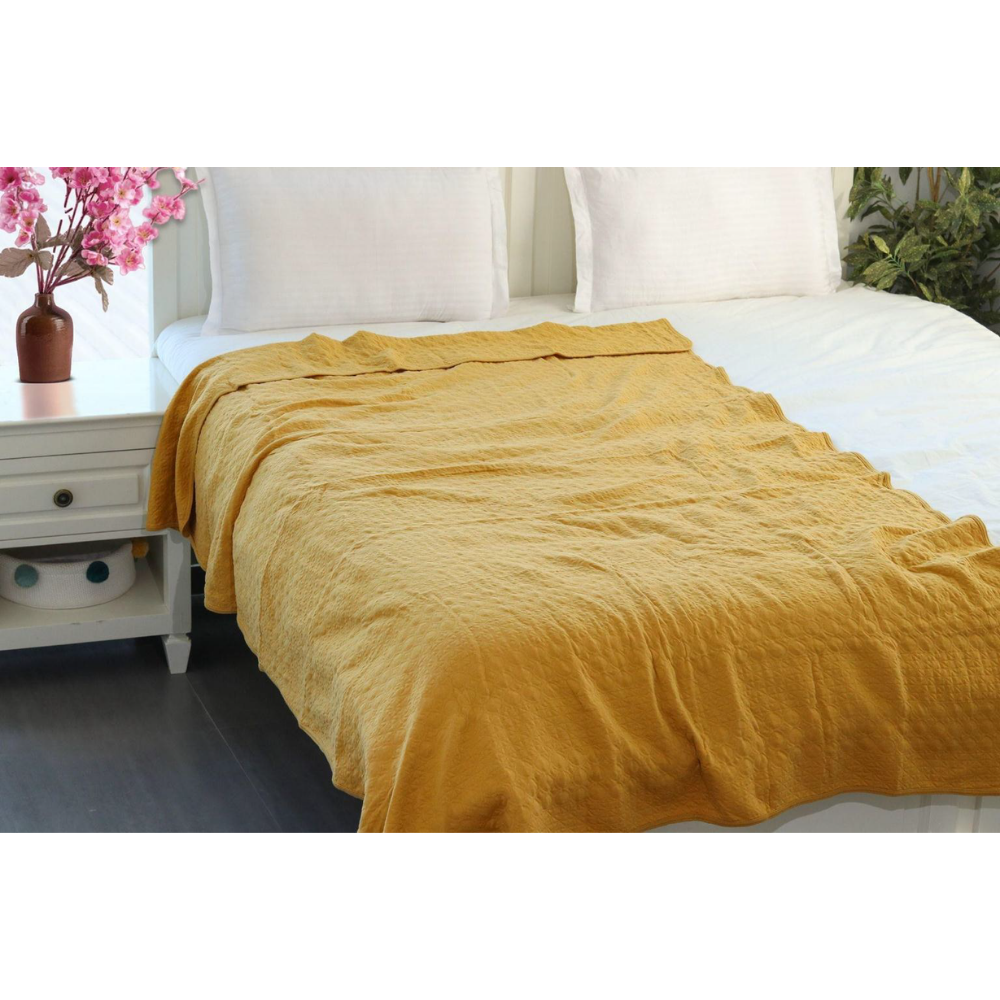 Lucien Single Bed Lightweight Quilt Blanket