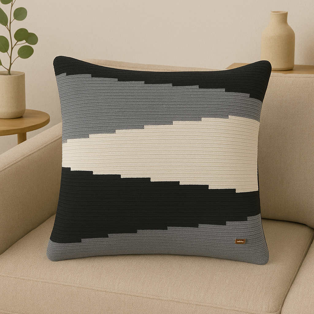Maverick - Cushion cover Vanilla Grey Melange,