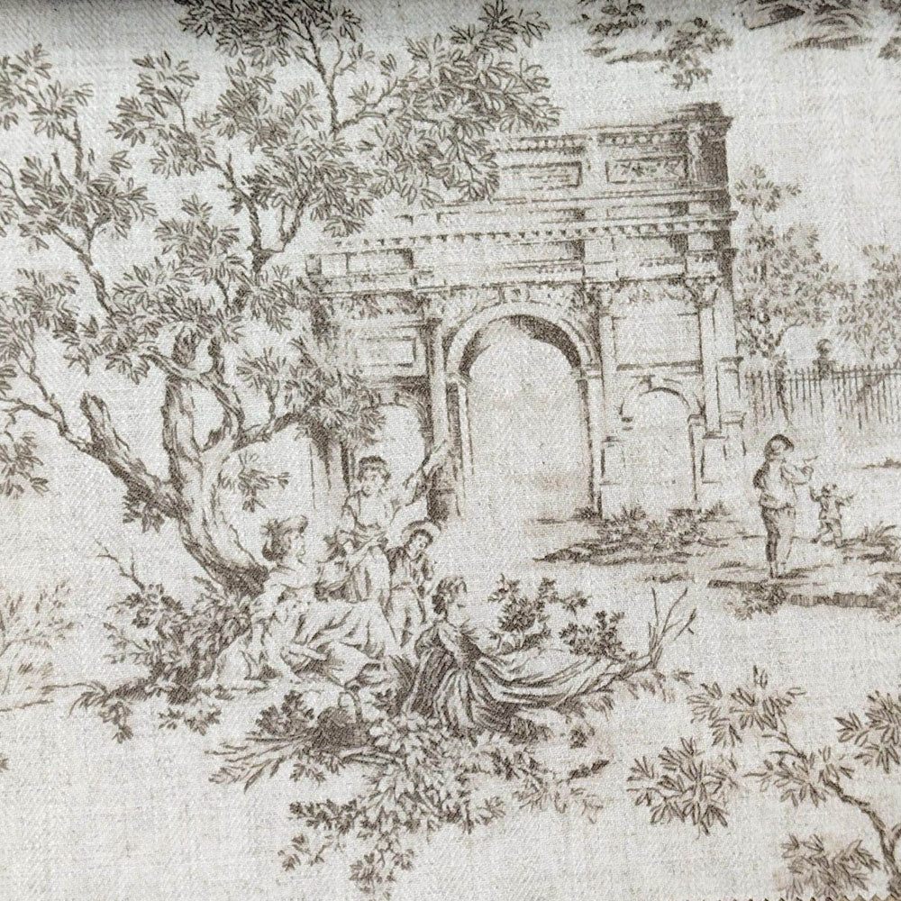 English Classic-Alluring printed tree house curtain fabrics AW 33