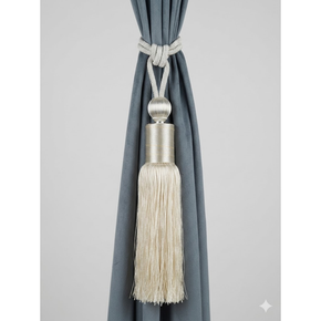 Jingle Bell Tassel Off White